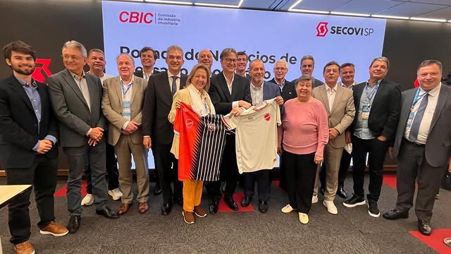 FÁBIO NAHUZ PARTICIPA DE HOMENAGEM A RENATO CORREIA